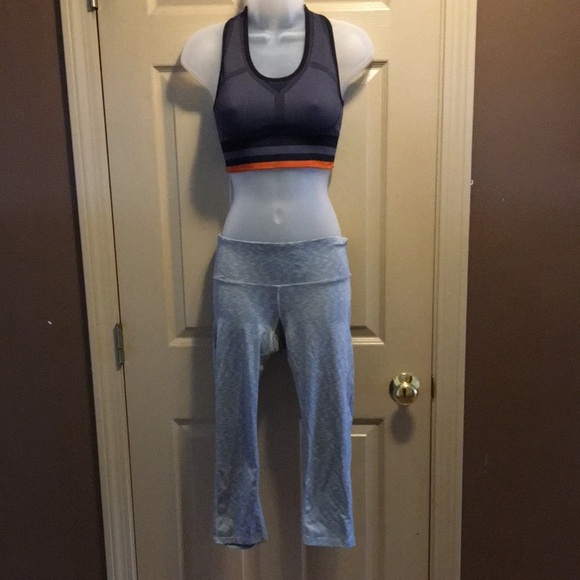 Champion leggings bundle (2) - XS Capri (EUC) - Picture 2 of 7